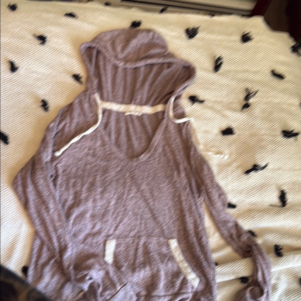 Purple V-Neck Sweater with Long Sleeves